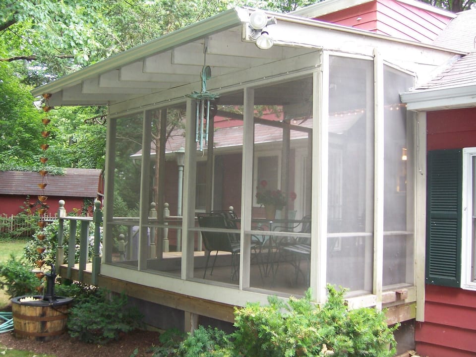 large screened in porch