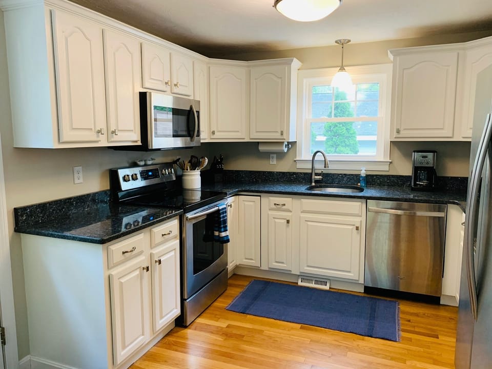 Fully stocked kitchen for dining in