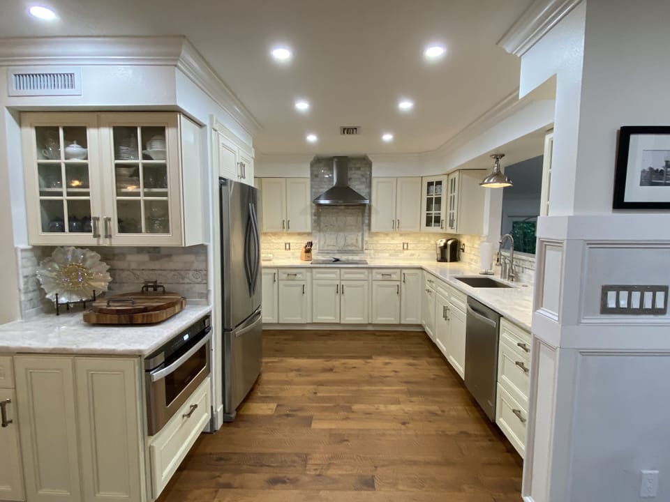 Main Kitchen- fully appointed.  Double ovens.  Toaster oven/Air Fryer Combo