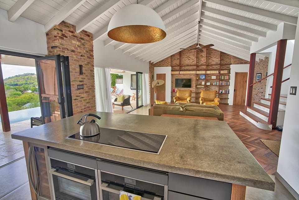 Lounge and kitchen area