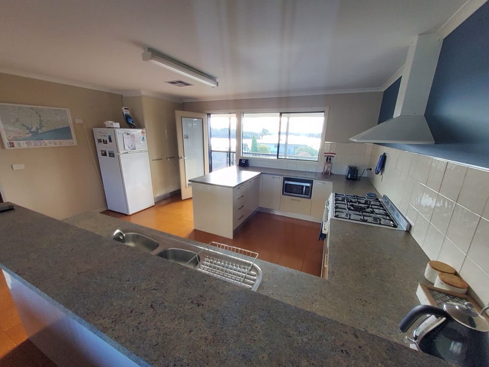 Modern kitchen to cook up a storm