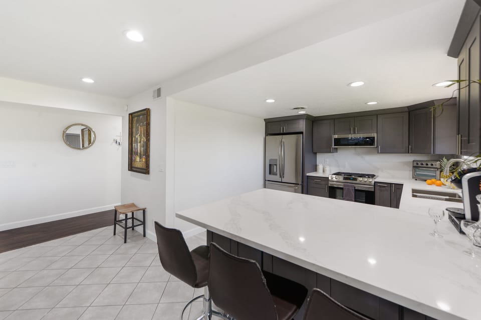 Kitchen counter top