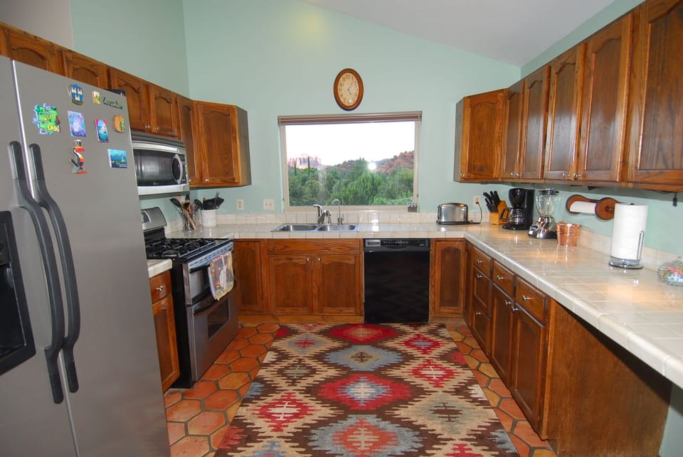 Kitchen to sink