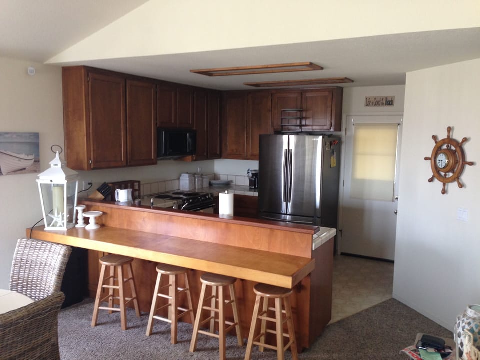 Breakfast Bar