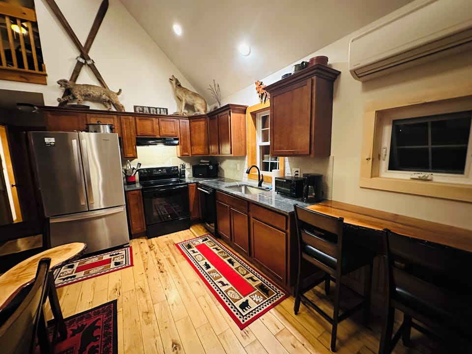 Another view of the kitchen.
