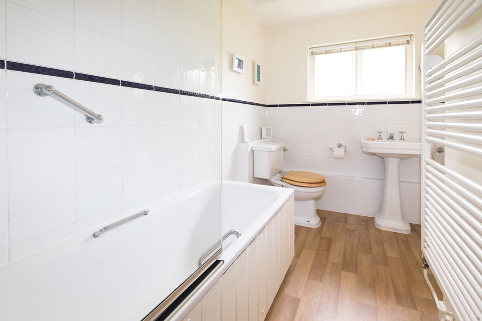 Bathroom (large airing cupboard to right of basin)