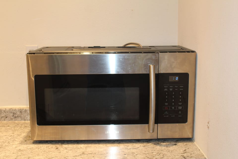 Large Capacity Microwave