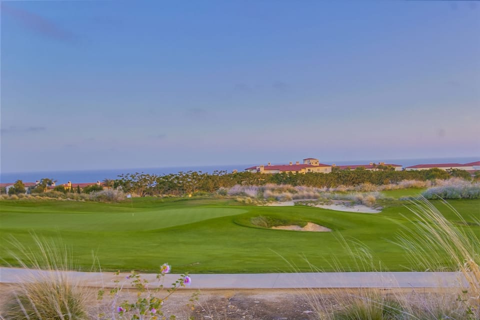 Views of the 6th green from the lanai