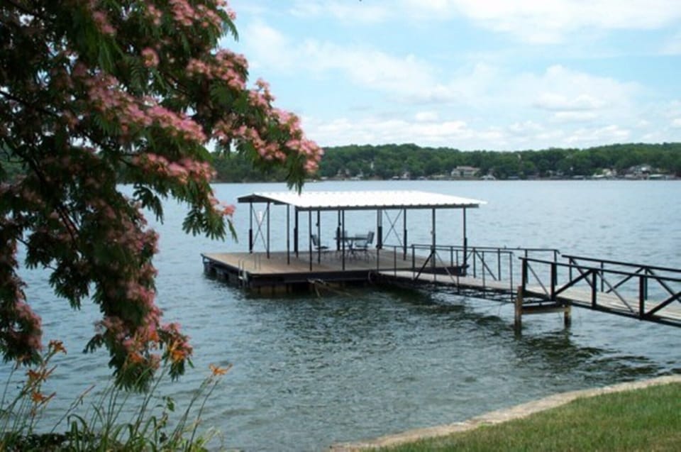 Private Swim Dock with Ladder and Patio Seating for 4. Overlooks the Gravois Arm