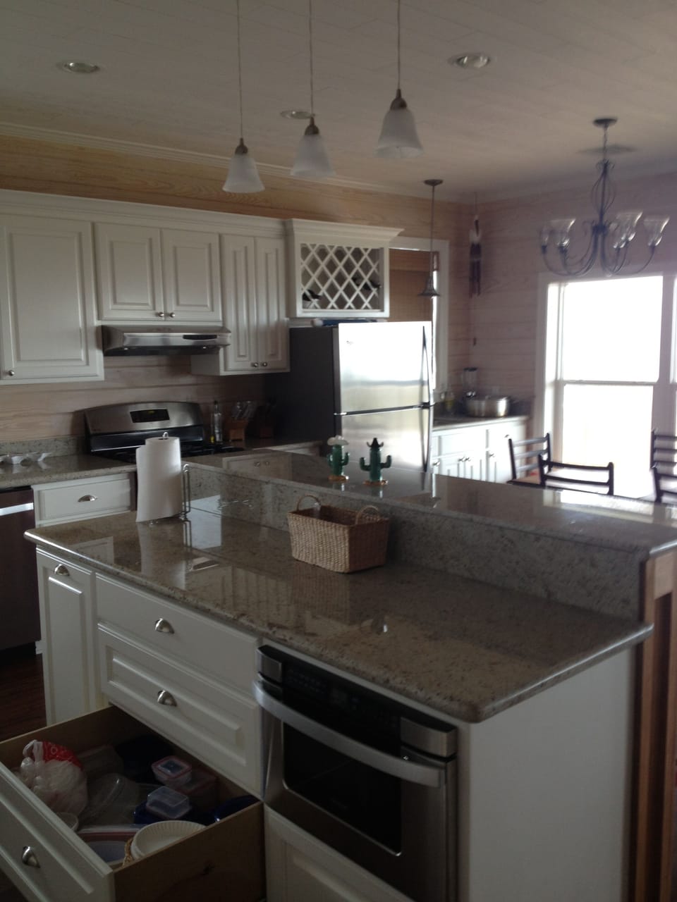 beachside kitchen with beach views 