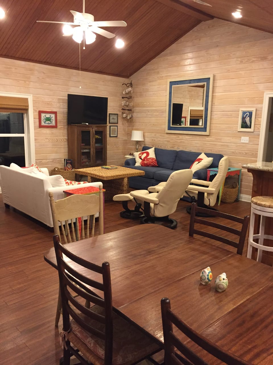 Beachside living room/kitchen