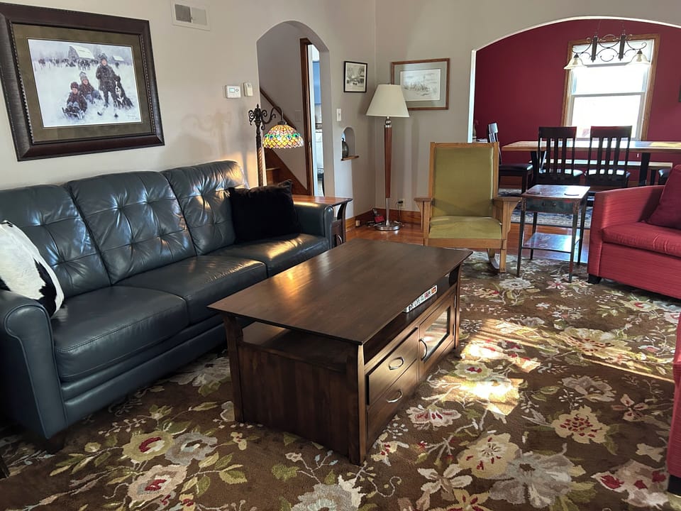 Main level living room,