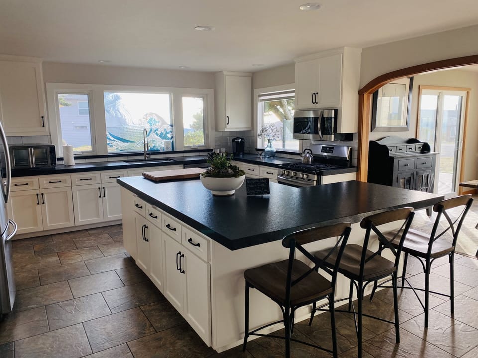 Large kitchen with a chefs island dream