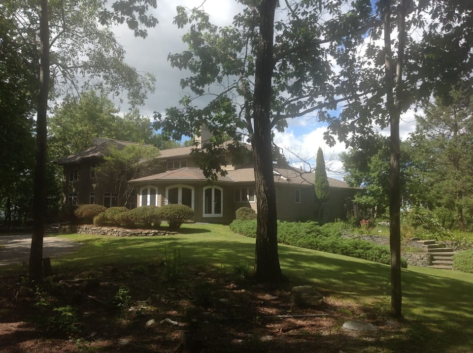 View of house as you approach the circular driveway