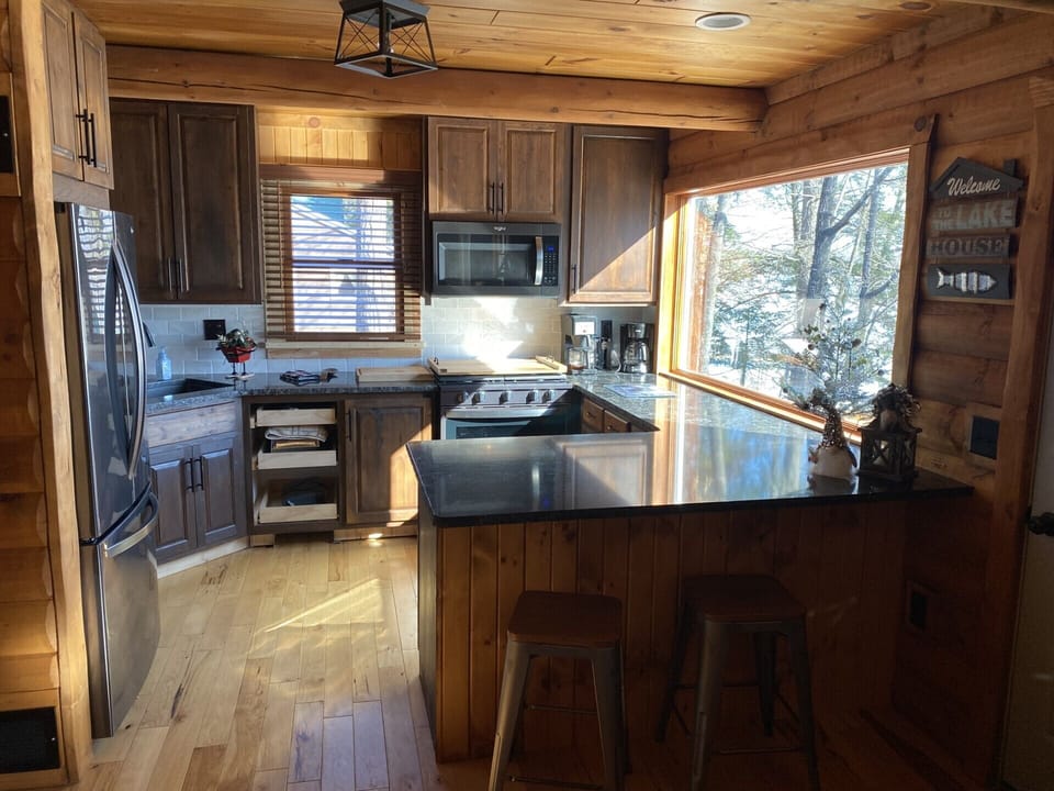 Kitchen with a view.  Breakfast Bar