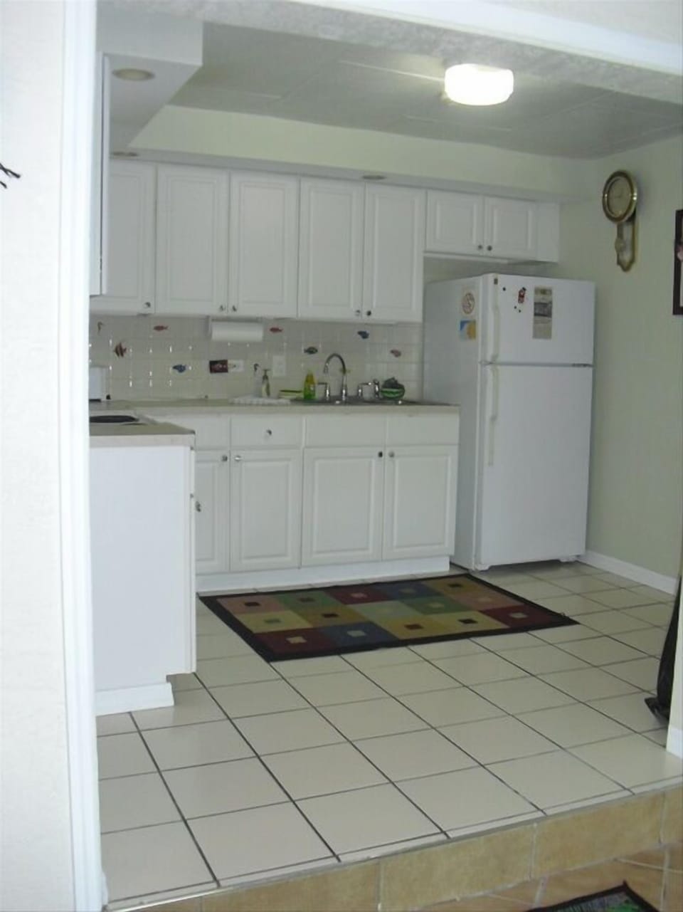 Kitchen comes complete, dishes, pots/pans/coffee maker/toaster, etc