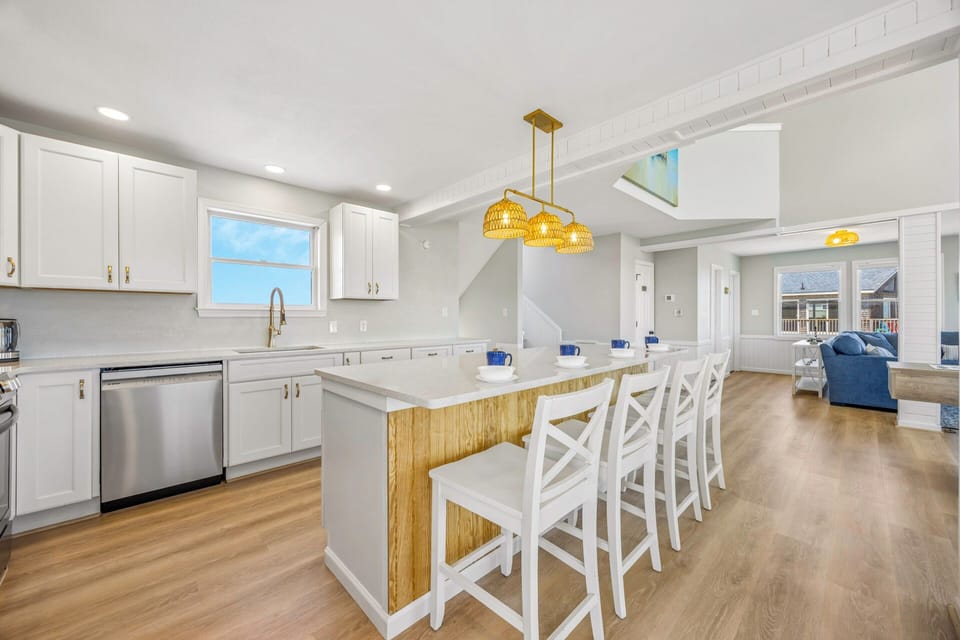 Surf or Sound Realty - 85 - Suntana - Kitchen -1