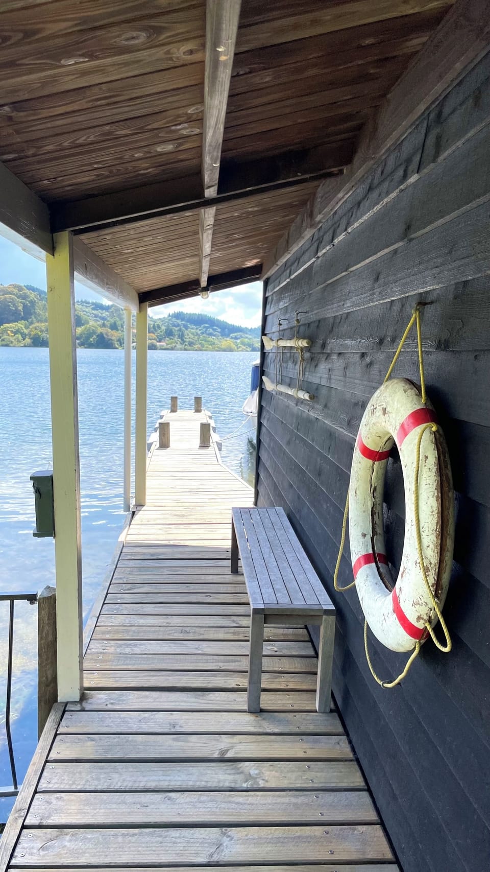 Jetty with space for a boat and JetSki