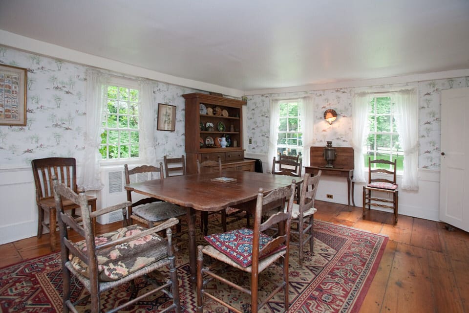 Dining room alternate view