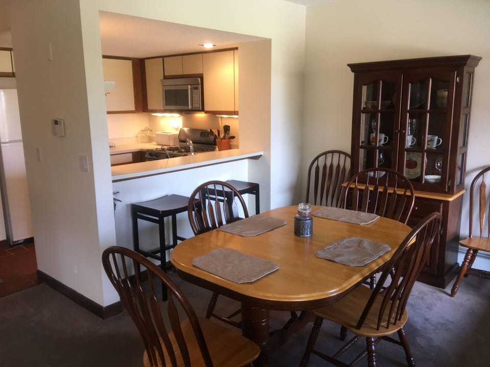 Dining area with seating for six