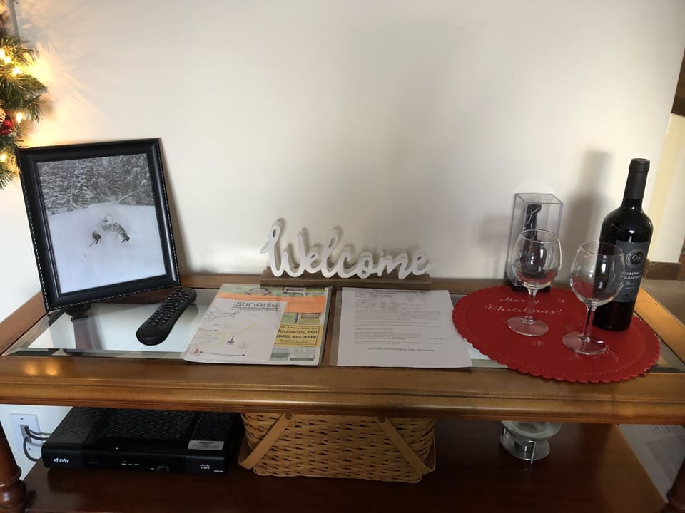 Welcome Table with Condo and area information. 
