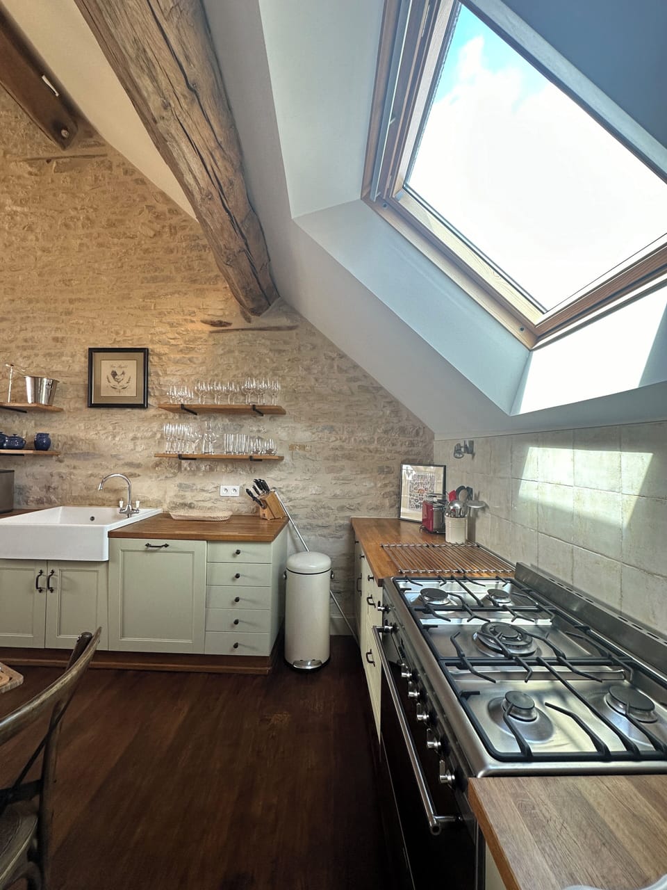 Kitchen (upstairs)