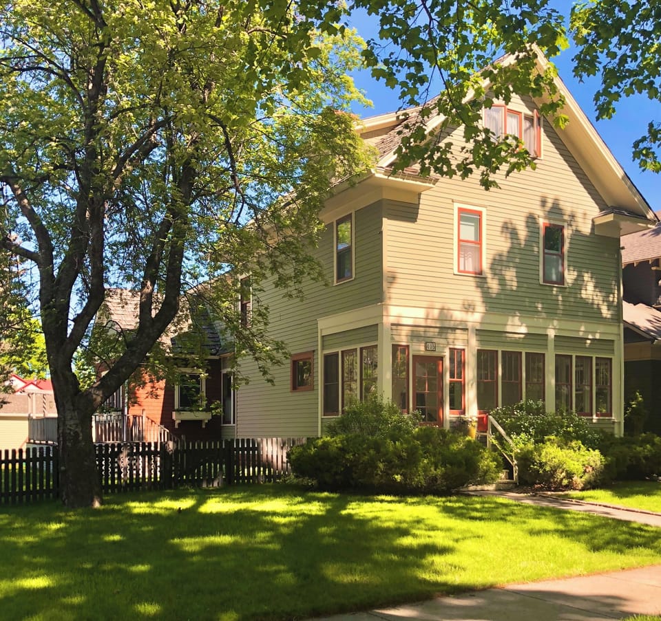 Best corner in Kalispell!  Quiet + a short walk to downtown shops and dining. 