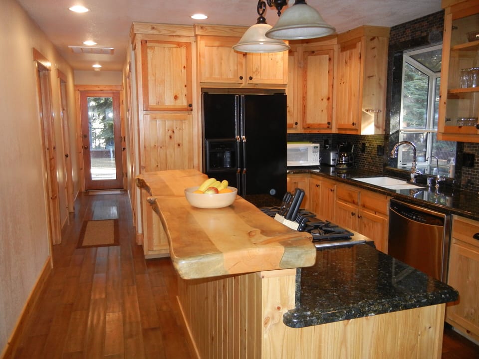 Deluxe upgraded kitchen 