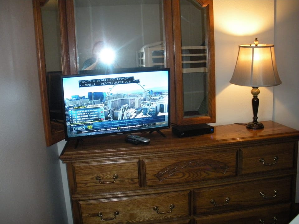 OAK DRESSER IN FOURTH BEDROOM