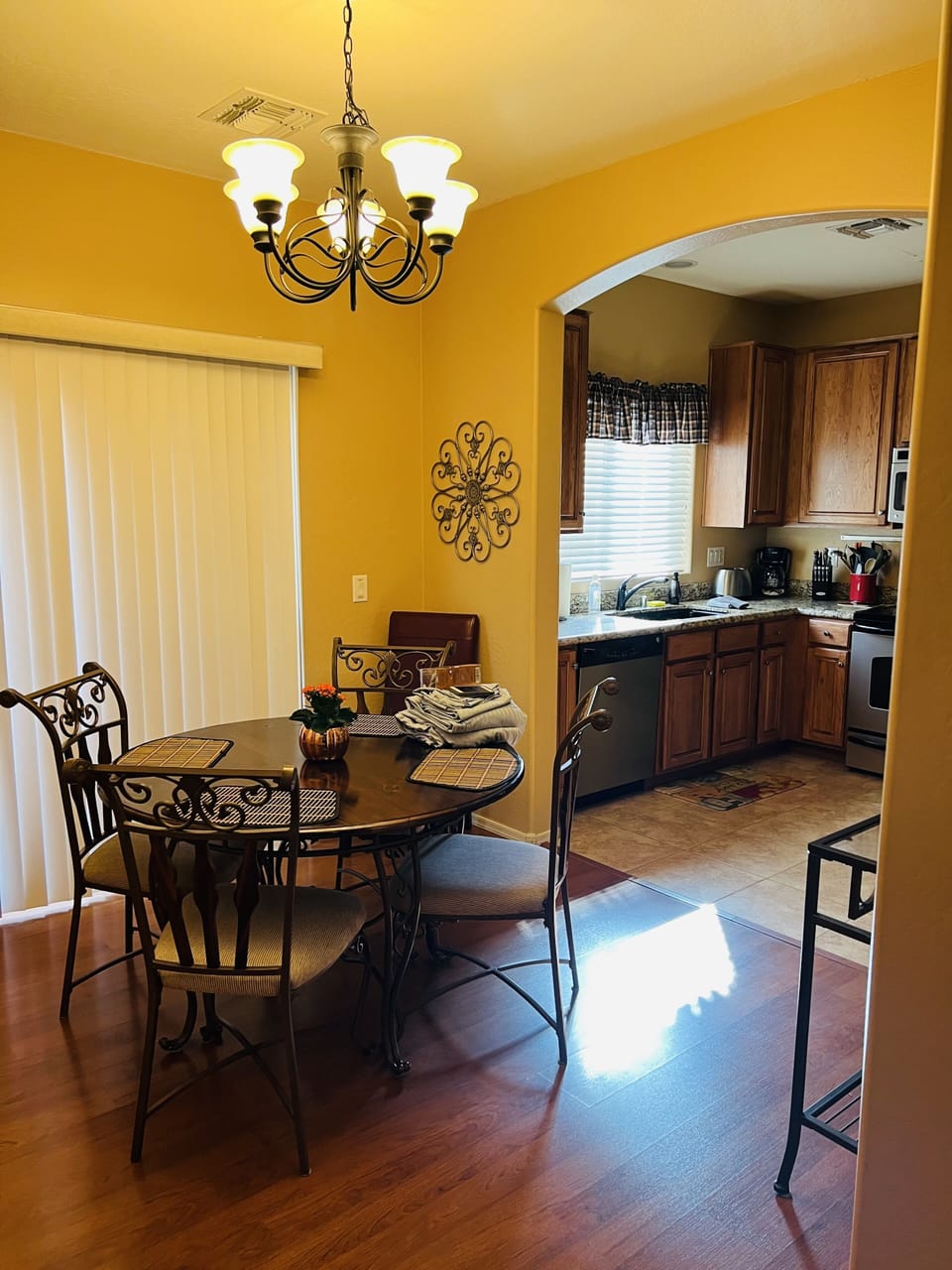 DINING ROOM between living room and kitchen 