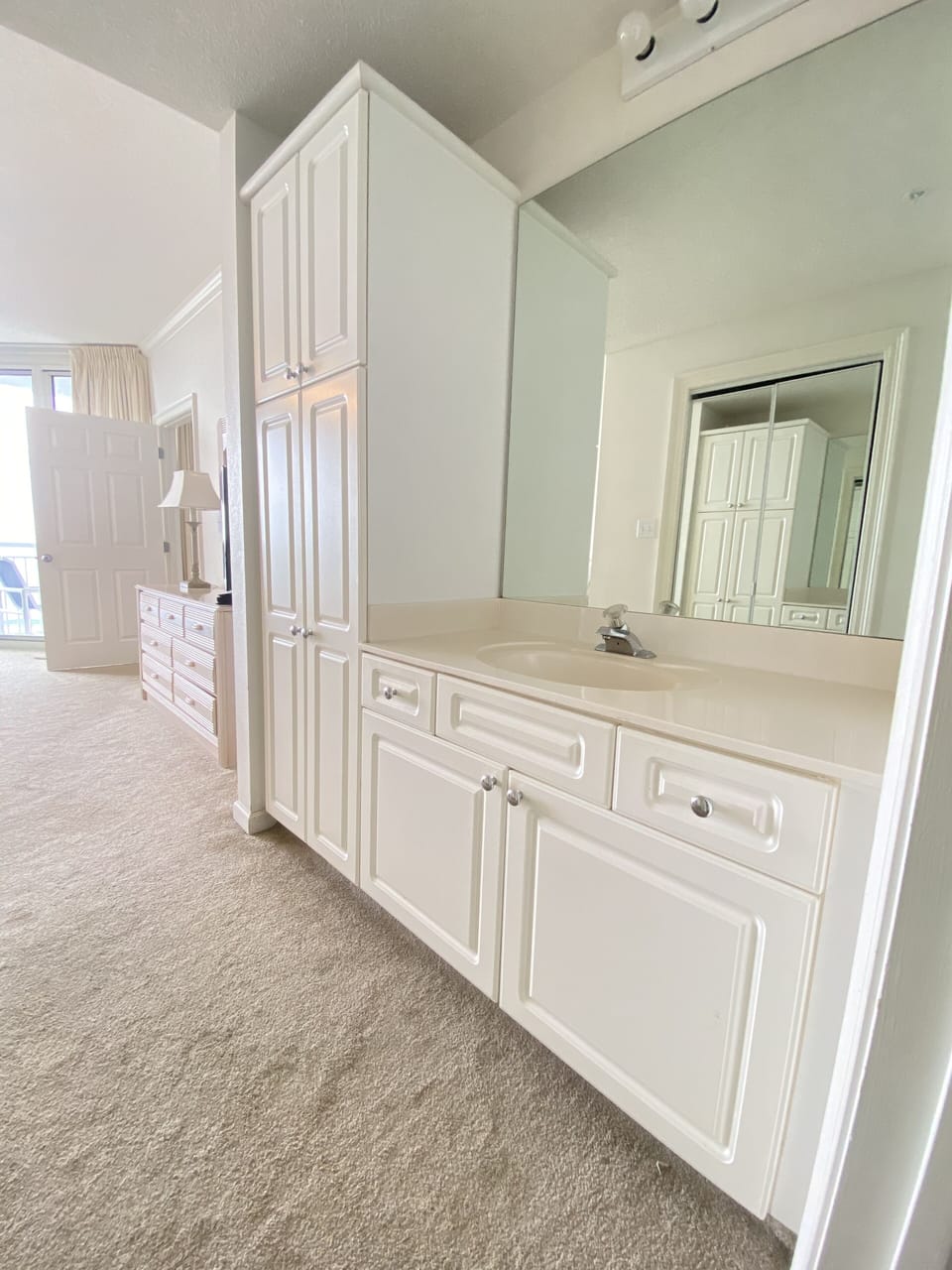 Separate sink in Master Bedroom
