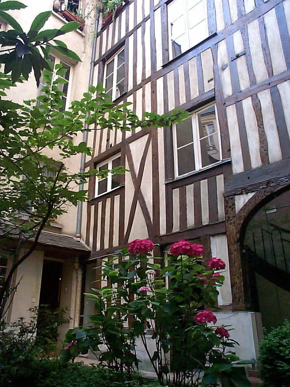 Rare 17th c. 'colombage' in the courtyard -- the way all of Paris once looked!