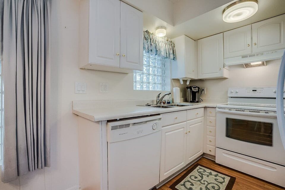 Cook up something delicious with the essential cookware and utensils provided—everything you need for a home-style meal during your stay.