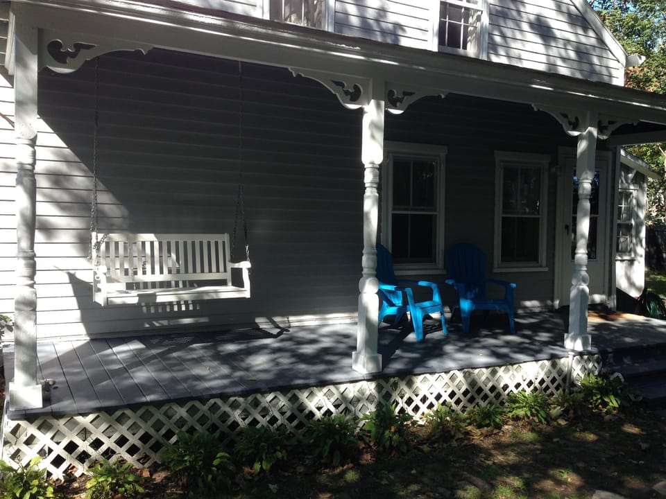 Side porch