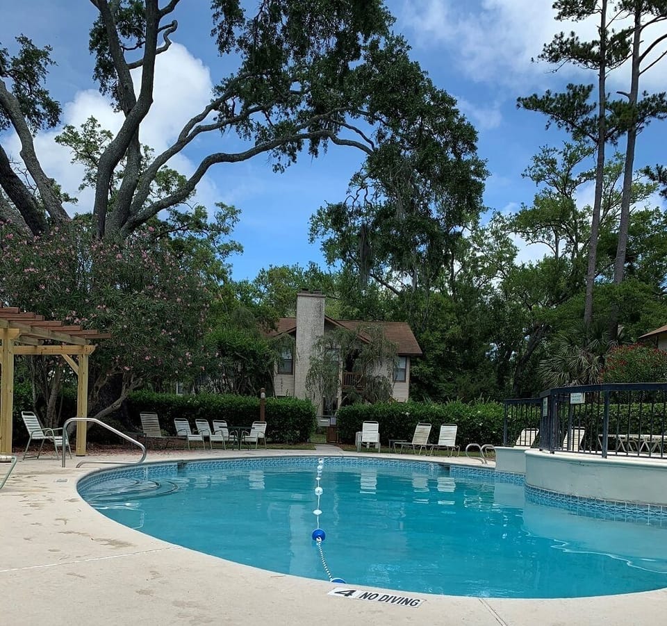 Harbour Oaks Pool
