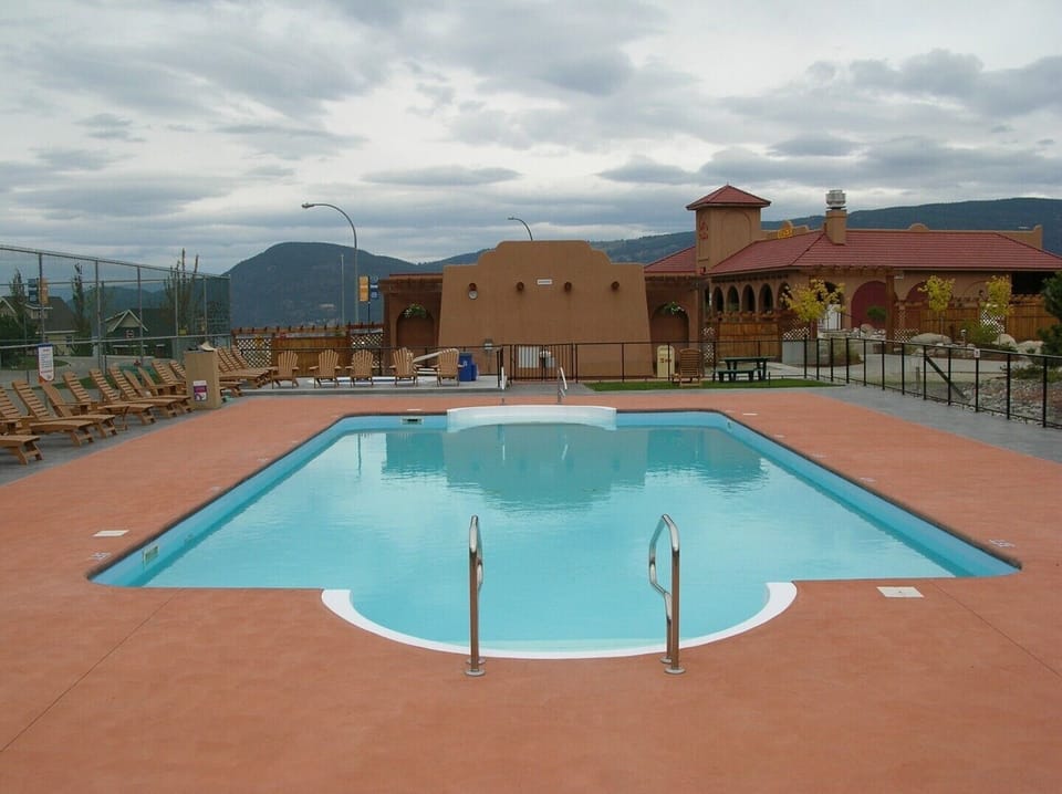 Central Pool