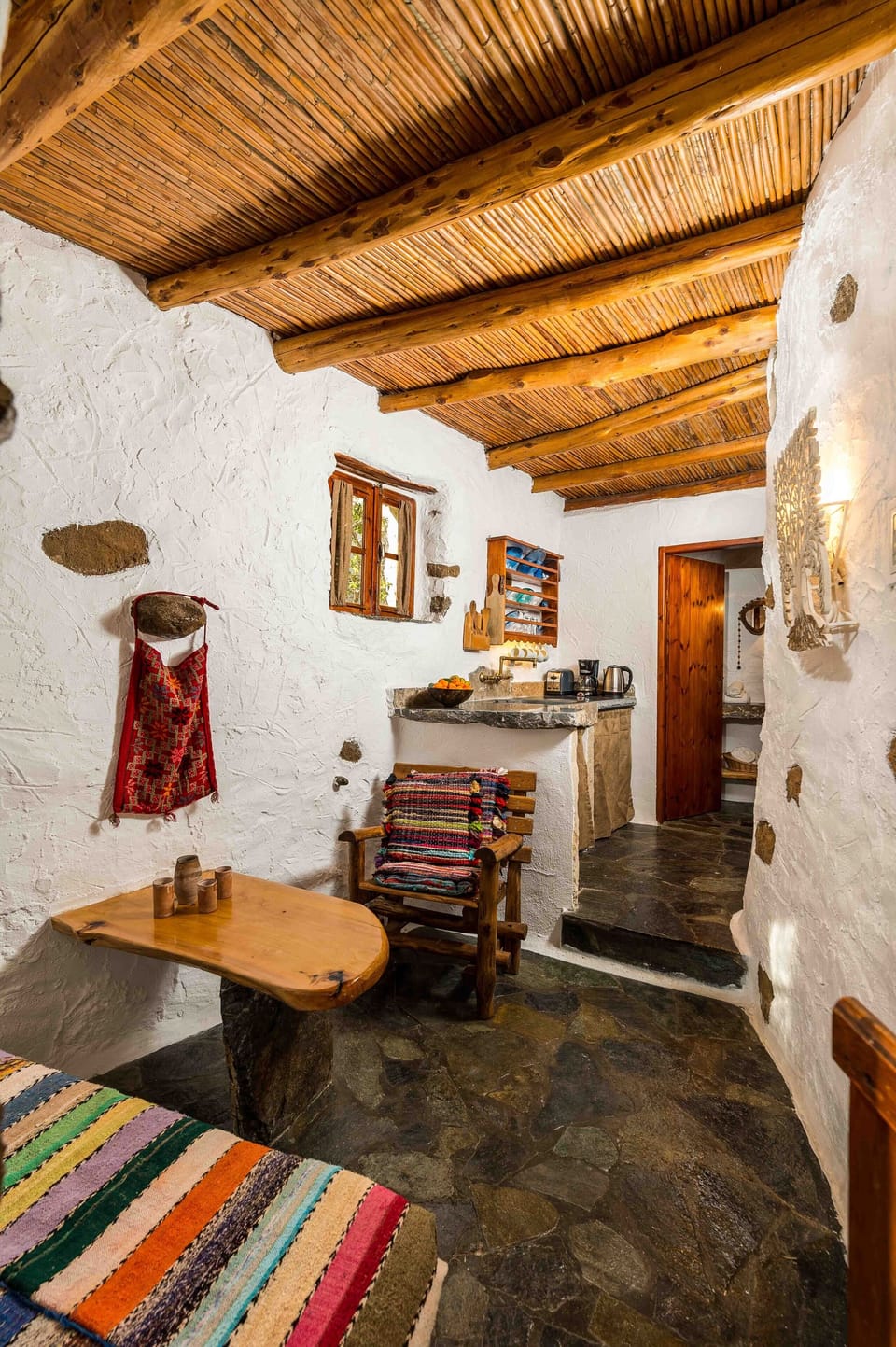 "Natura cottages at Makris Gialos"
Living room and full equiped kitchenette 