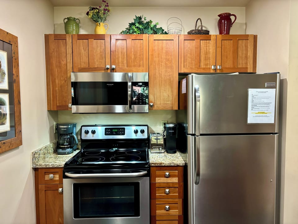 Keurig and drip coffee machine, blender, crock pot, most items needed for meals