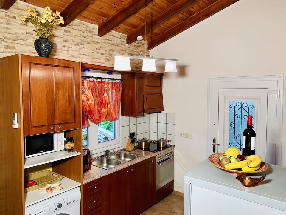 The kitchen. 