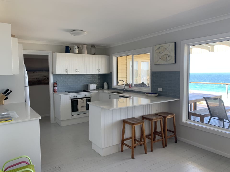 New kitchen 