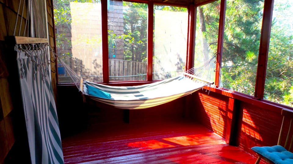 Front Porch 2 Hammocks
