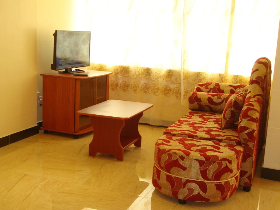    TELEVISION CORNER !