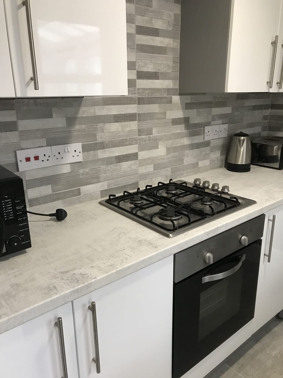 Fully equipped kitchen. There is also a freezer and washin machine