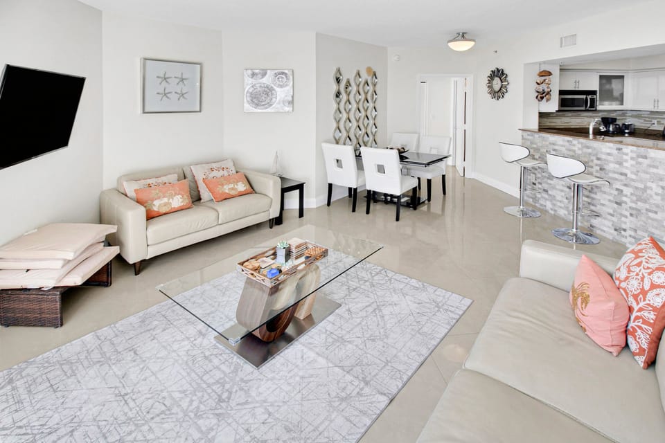 Living and dining area