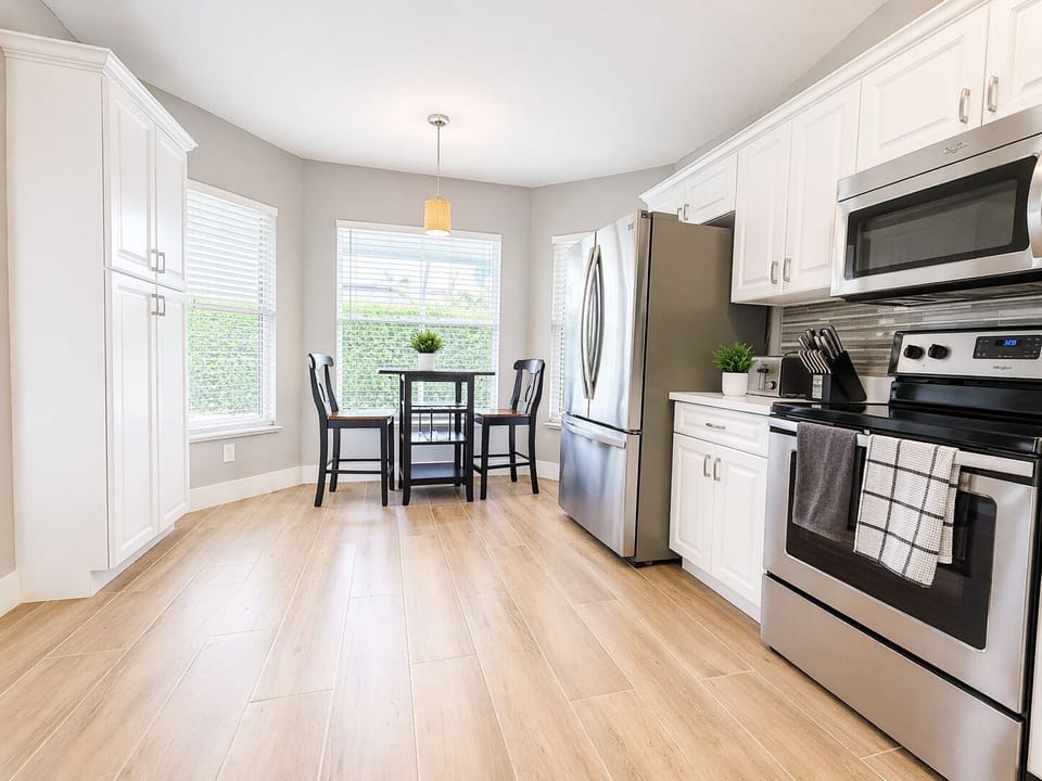 Breakfast nook