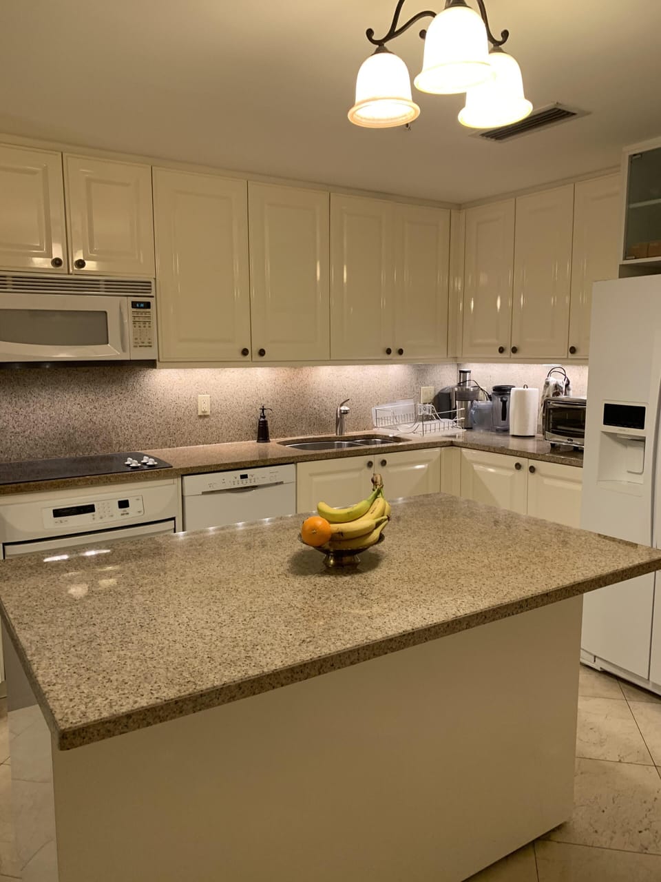 Kitchen with top of the line cabinets and granite counter tops