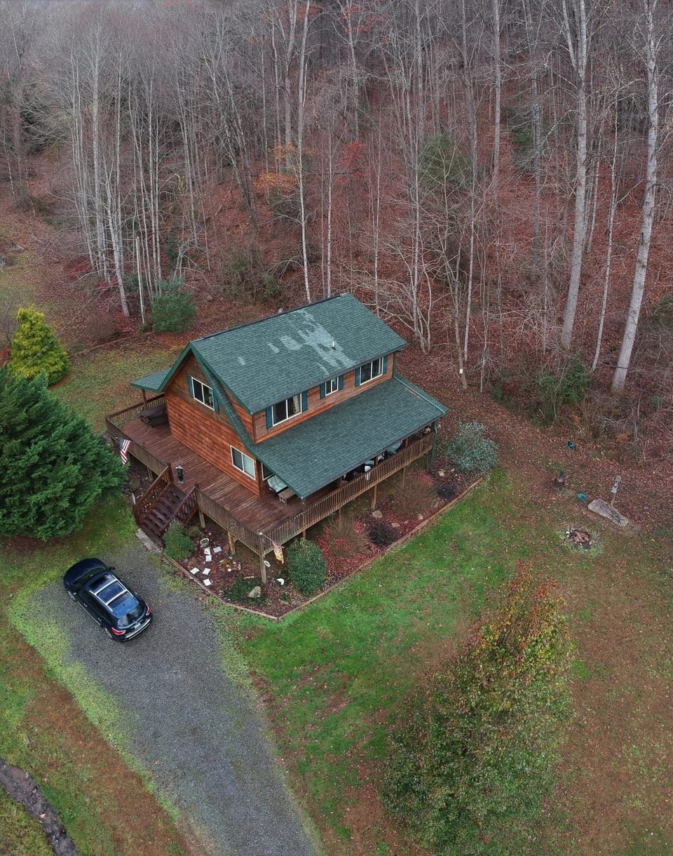 Aerial view of home 