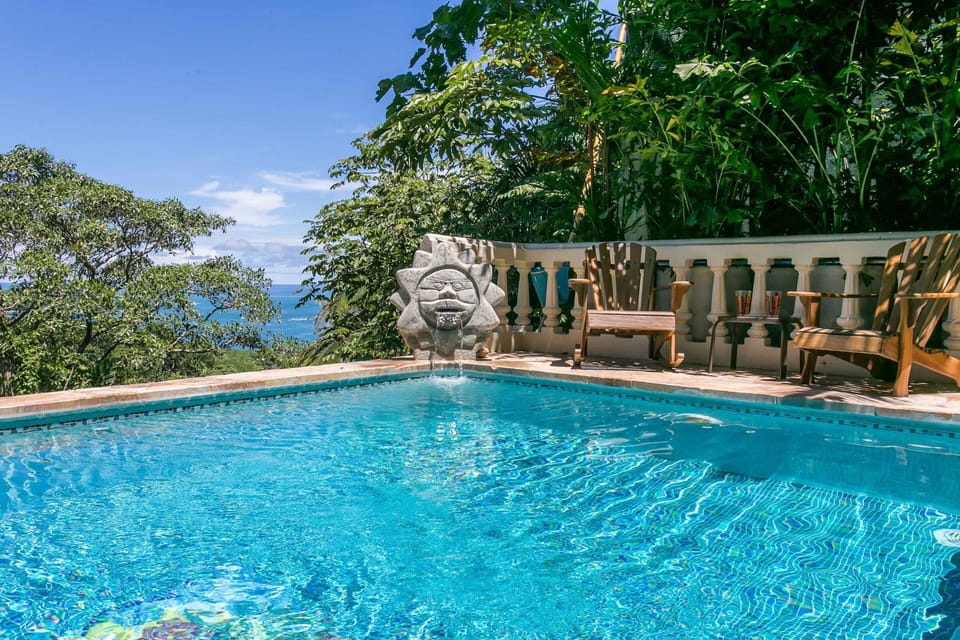 Pool & fountain