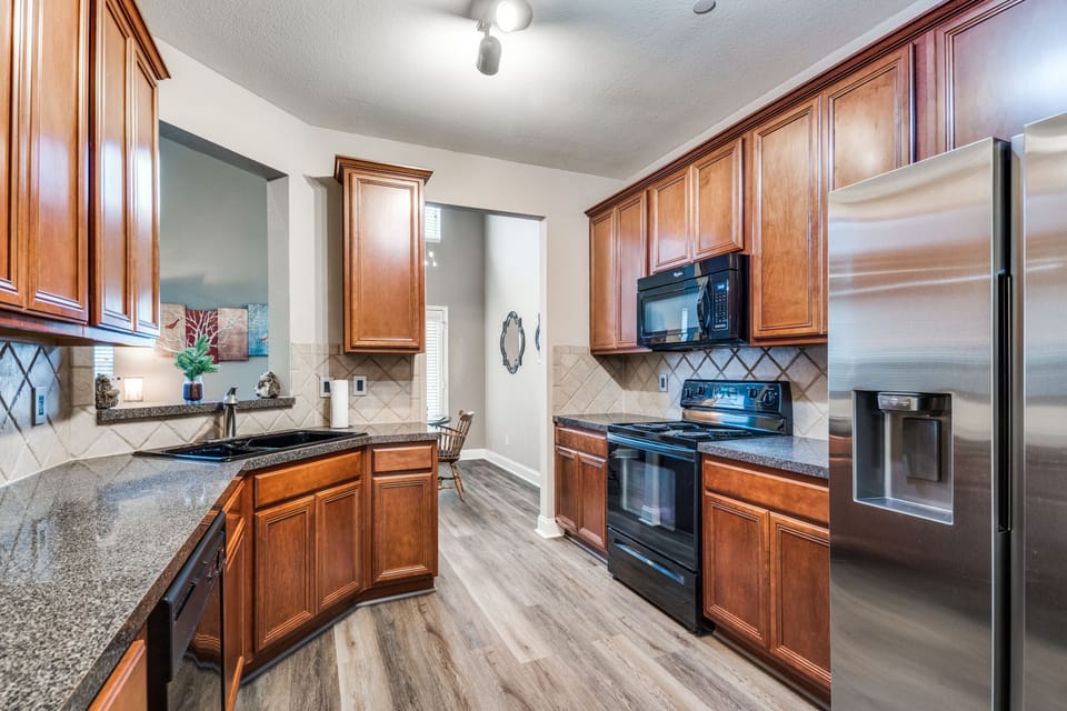 Fully equipped kitchen