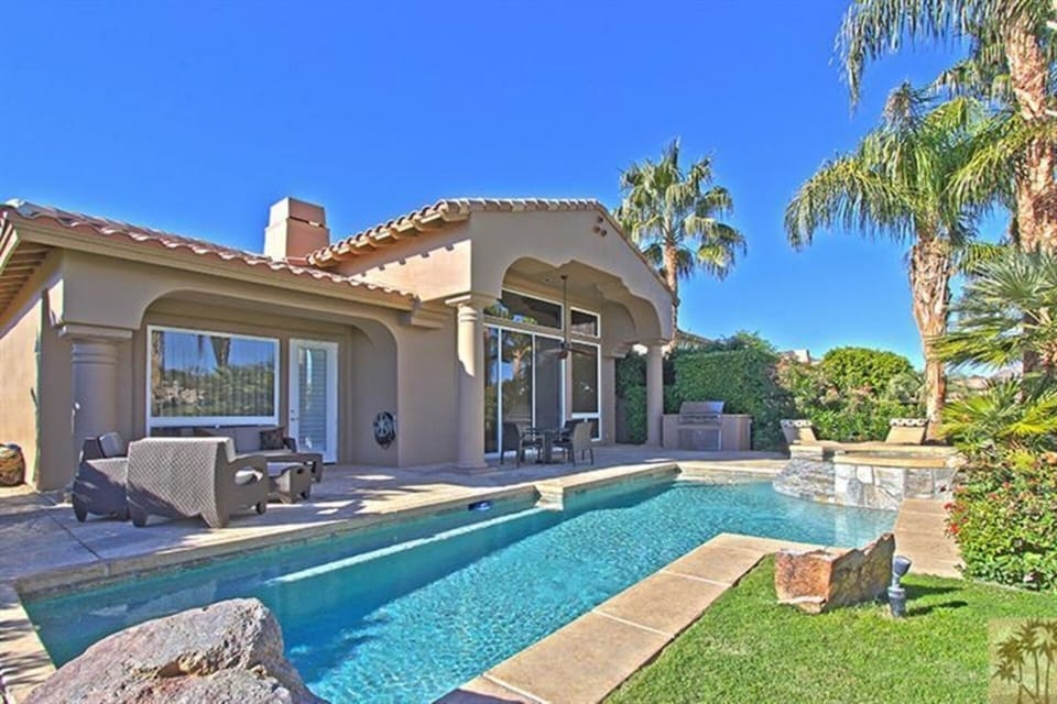 BACKYARD VIEW